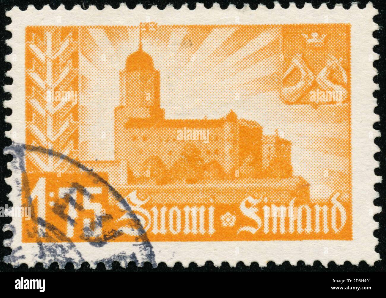 POLTAWA, UKRAINE - 30. Oktober 2020. Die in Finnland um 1941 gedruckte Vintage-Marke zeigt die Rückeroberung von Wiborg Stockfoto