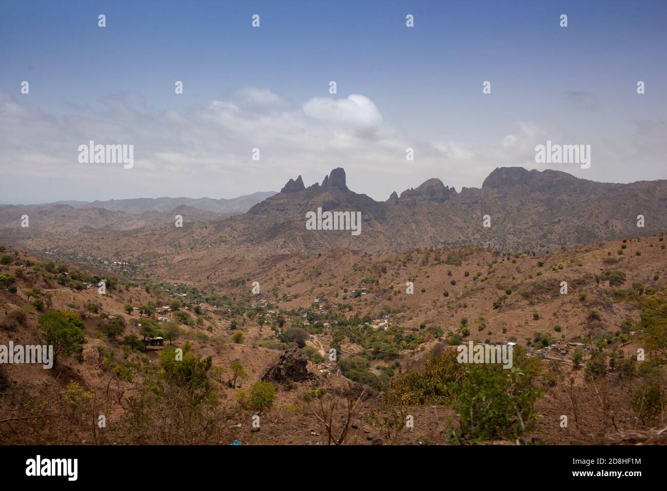 Die Insel Santiago, im Kapverdischen Archipel, hat zerklüftete, bergige Landformationen. Stockfoto