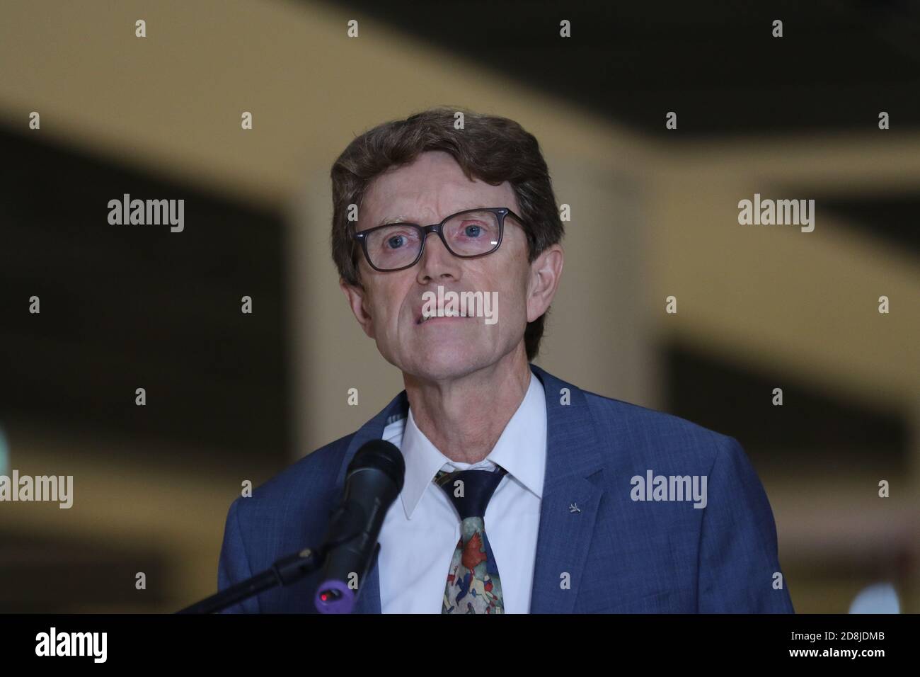 10/30/2020, Schönefeld, Deutschland, Engelbert Lütke Daldrup, Vorsitzender der Geschäftsführung der Flughafen Berlin Brandenburg GmbH: Feierliche Enthüllung der Willy Brandt Wand im Terminal 1 am 30. Oktober. Stockfoto