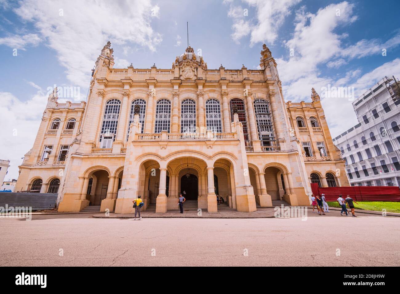 Das Museum der Revolution - Museo de la Revolución. Das Museum befindet sich im ehemaligen Präsidentenpalast aller kubanischen Präsidenten. Es wurde die Stockfoto