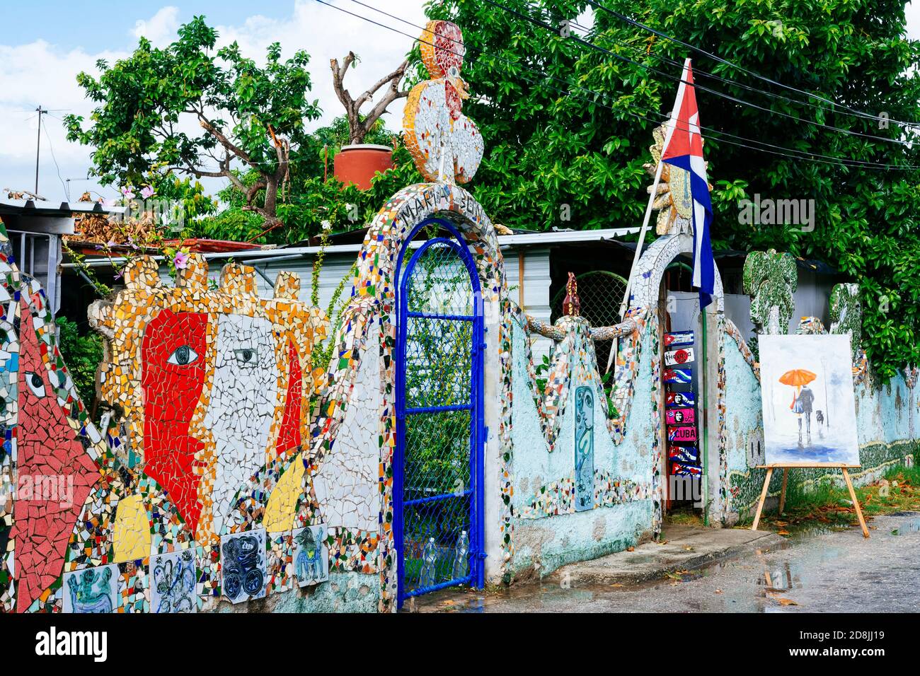 Der Künstler Jose Rodriguez Fuster hat eine kreative Enklave aufgebaut Ihr Haus, das in die Umgebung ausgelaufen ist.Jaimanitas War ein Ekonom Stockfoto