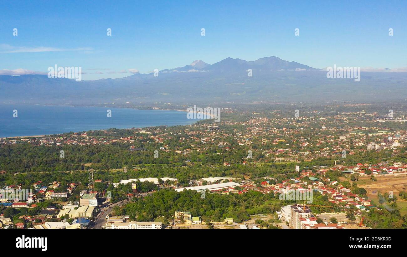 Wohngebiet mit dichter Entwicklung in Davao Stadt. Davao del Sur, Philippinen. Stockfoto