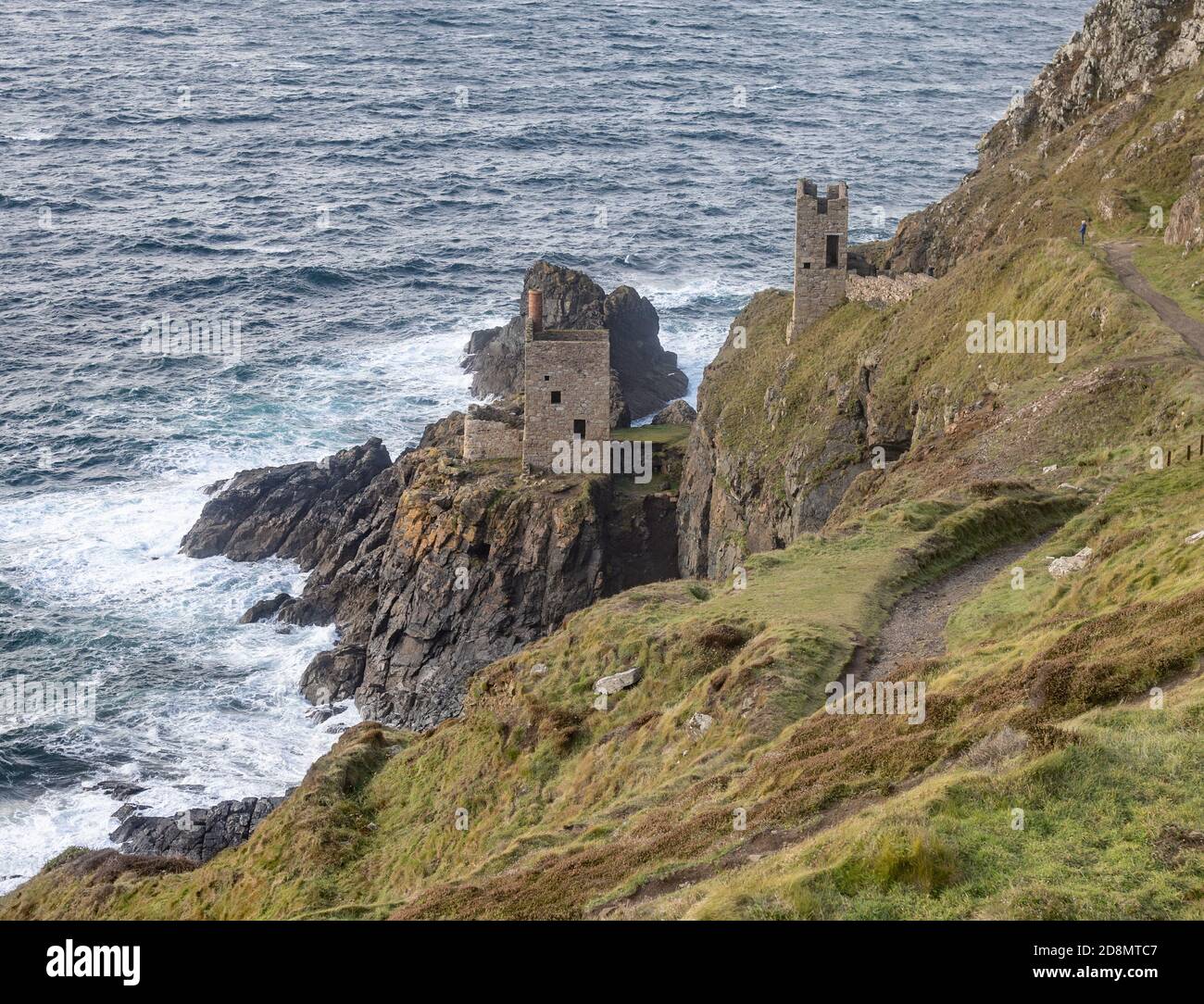 Maschinenhäuser und verlassene Gebäude bei Botallack Mines in Cornwall Stockfoto