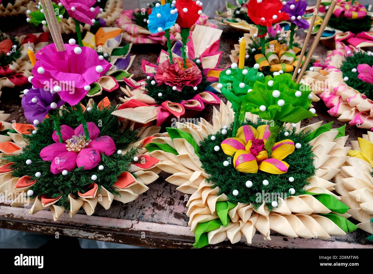 Loy Krathong in Bangkok, Thailand von Benchasiri Park Stockfoto