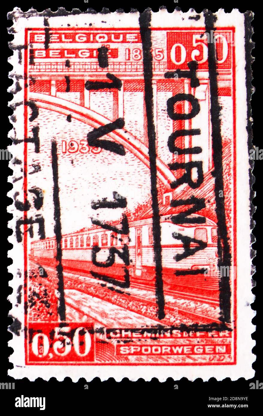 MOSKAU, RUSSLAND - 8. OKTOBER 2020: Briefmarke gedruckt in Belgien zeigt Bahnmarke: 100 Jahre Belgische Eisenbahn, Serie, um 1935 Stockfoto