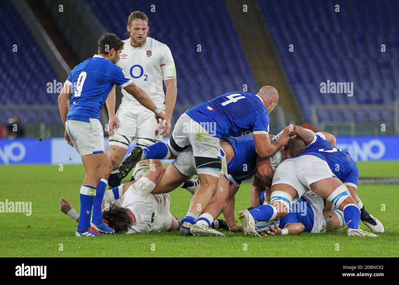 Stadio Olimpico, rom, Italien, 31 Oct 2020, Ruck Italien während Italien gegen England, Rugby Six Nations Spiel - Credit: LM/Luigi Mariani/Alamy Live News Stockfoto