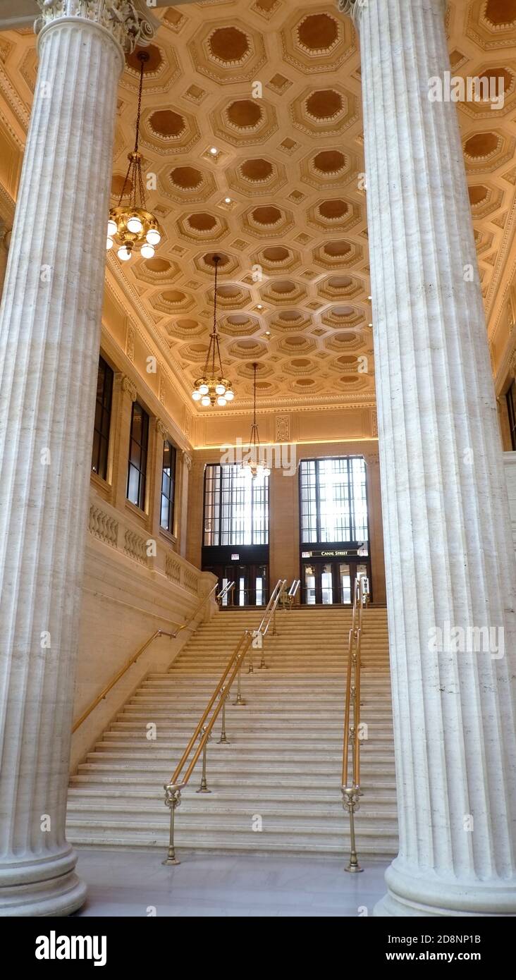 Chicago Union Station ist ein Intercity- und Pendlerbahnhof im West Loop Gate Viertel von Chicago, Illinois. Stockfoto