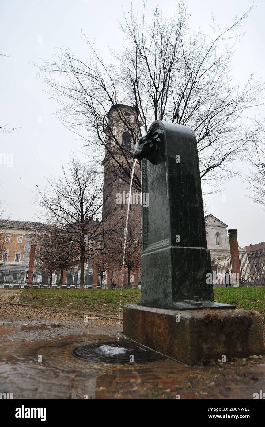 Der Toret, ein typischer Brunnen von Turin Stockfoto