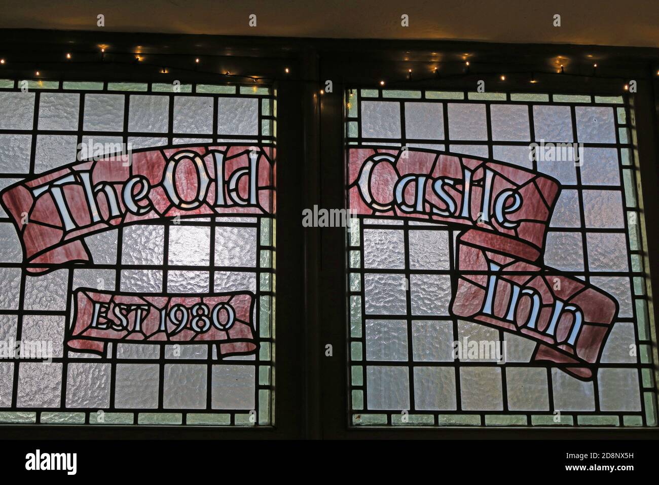 The Old Castle Inn, Traditional Ales, Stained Glass, 1980, in einer Bar/Pub, Nottingham, Stadtzentrum, Nottinghamshire, England, Großbritannien Stockfoto