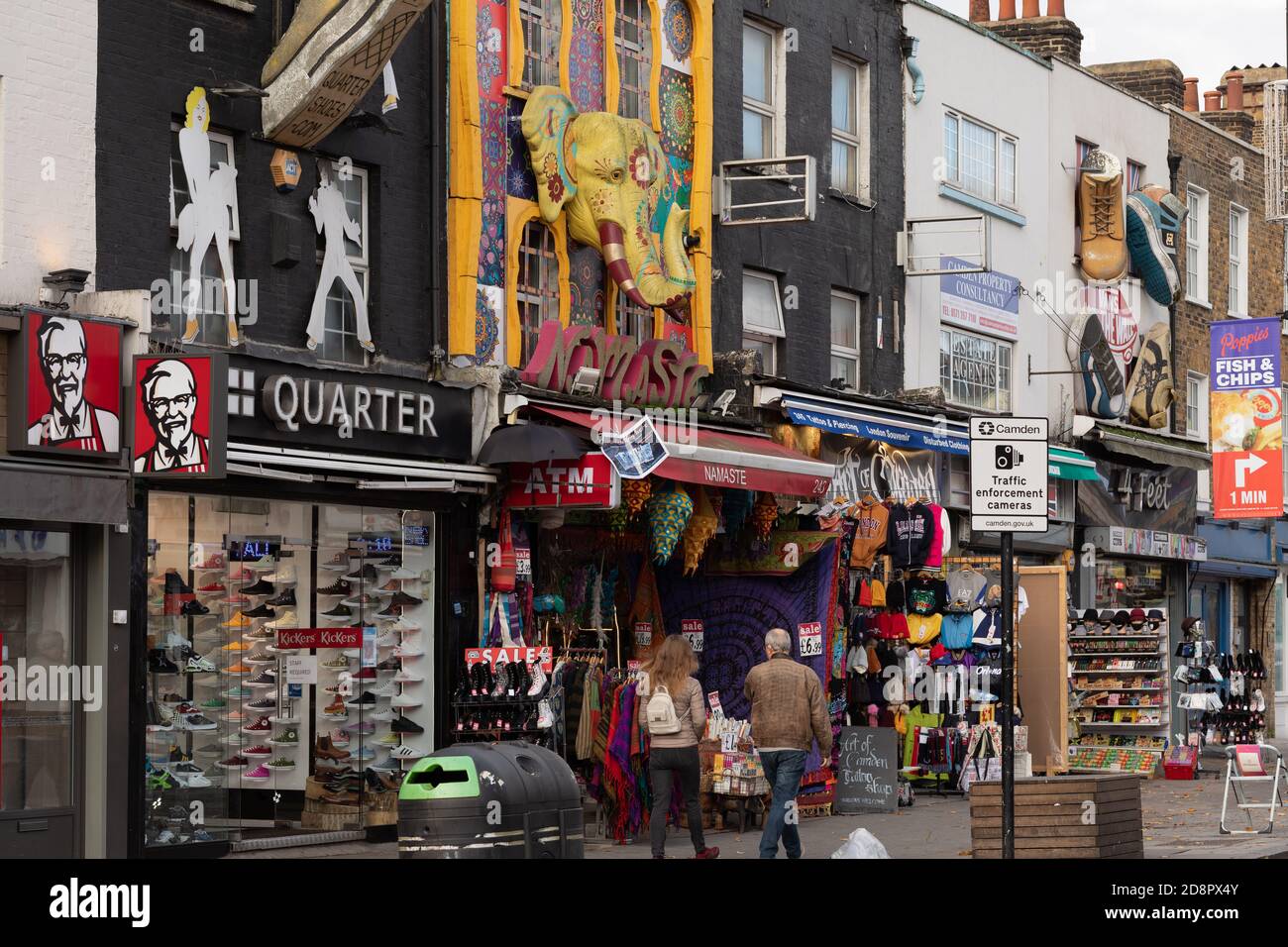 London Camden und entlang des Kanals Stockfoto