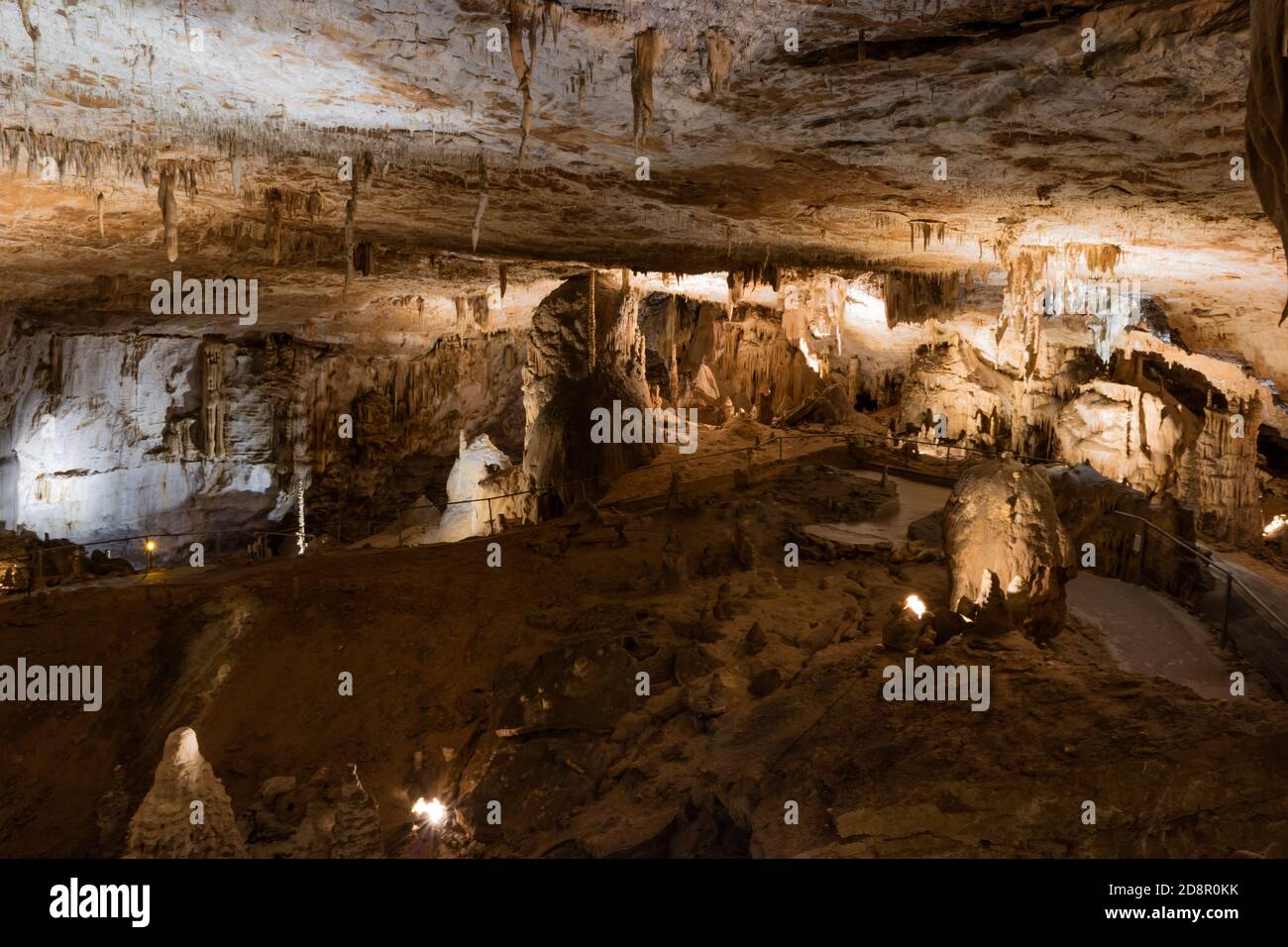 Schöne Jura natürlichen unterirdischen Höhlen in Frankreich Stockfoto