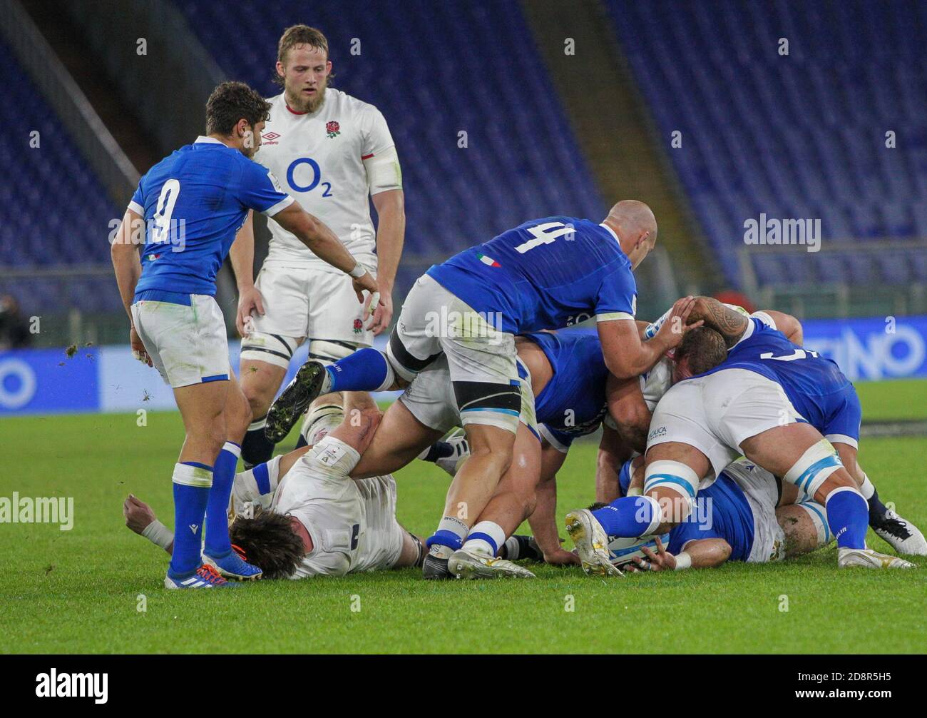 ruck Italien während Italien gegen England, Rugby Six Nations Spiel, rom, Italien, 31 Oct 2020 Credit: LM/Luigi Mariani Stockfoto
