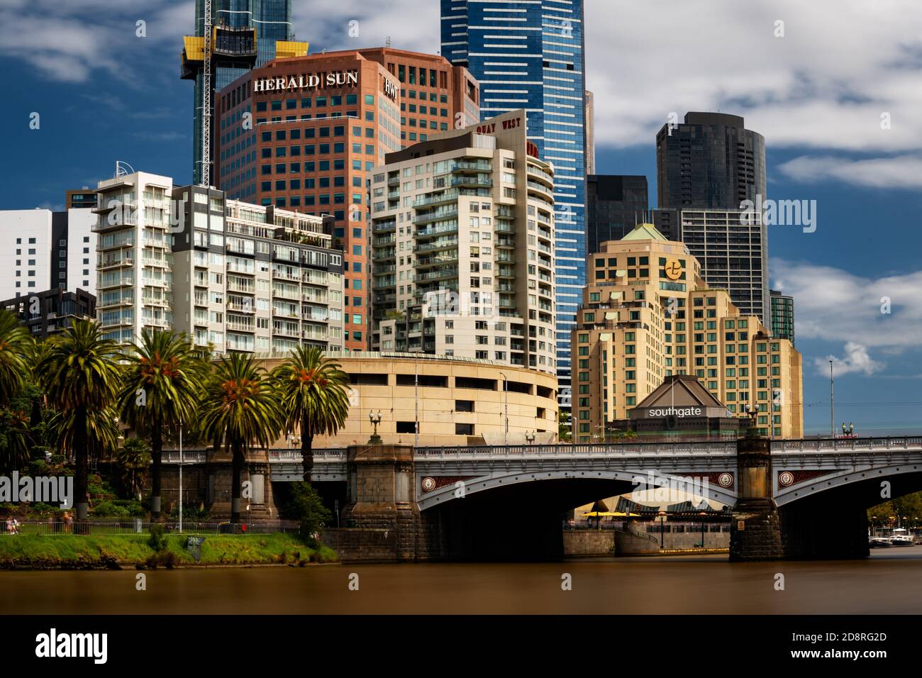 Melbournes Southbank am Yarra River. Stockfoto