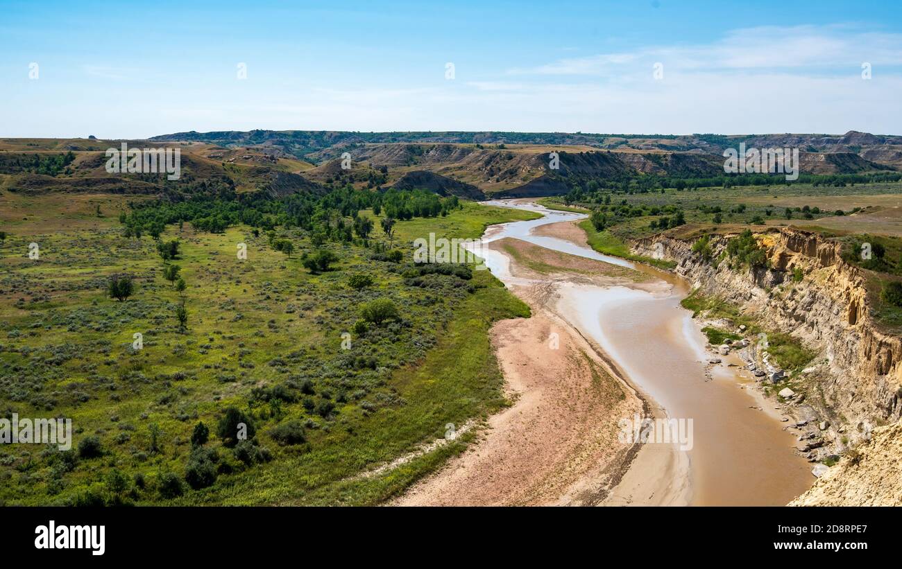 Biegen Sie am Wind Canyon des Little Missouri River ein Theodore Roosevelt National Park Stockfoto