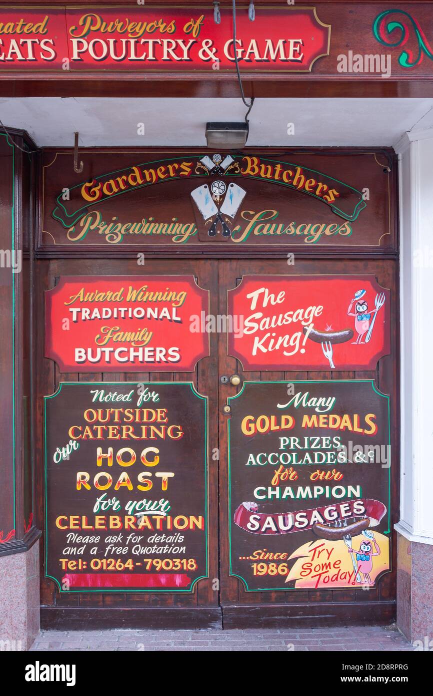 Gärtner Metzgertürschild, High Street, Ludgershall, Wiltshire, England, Vereinigtes Königreich Stockfoto