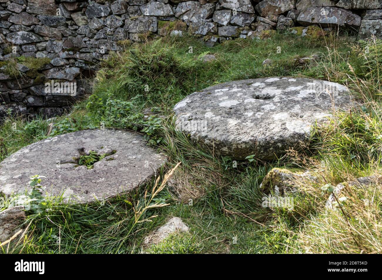 Mühle steinrad -Fotos und -Bildmaterial in hoher Auflösung – Alamy