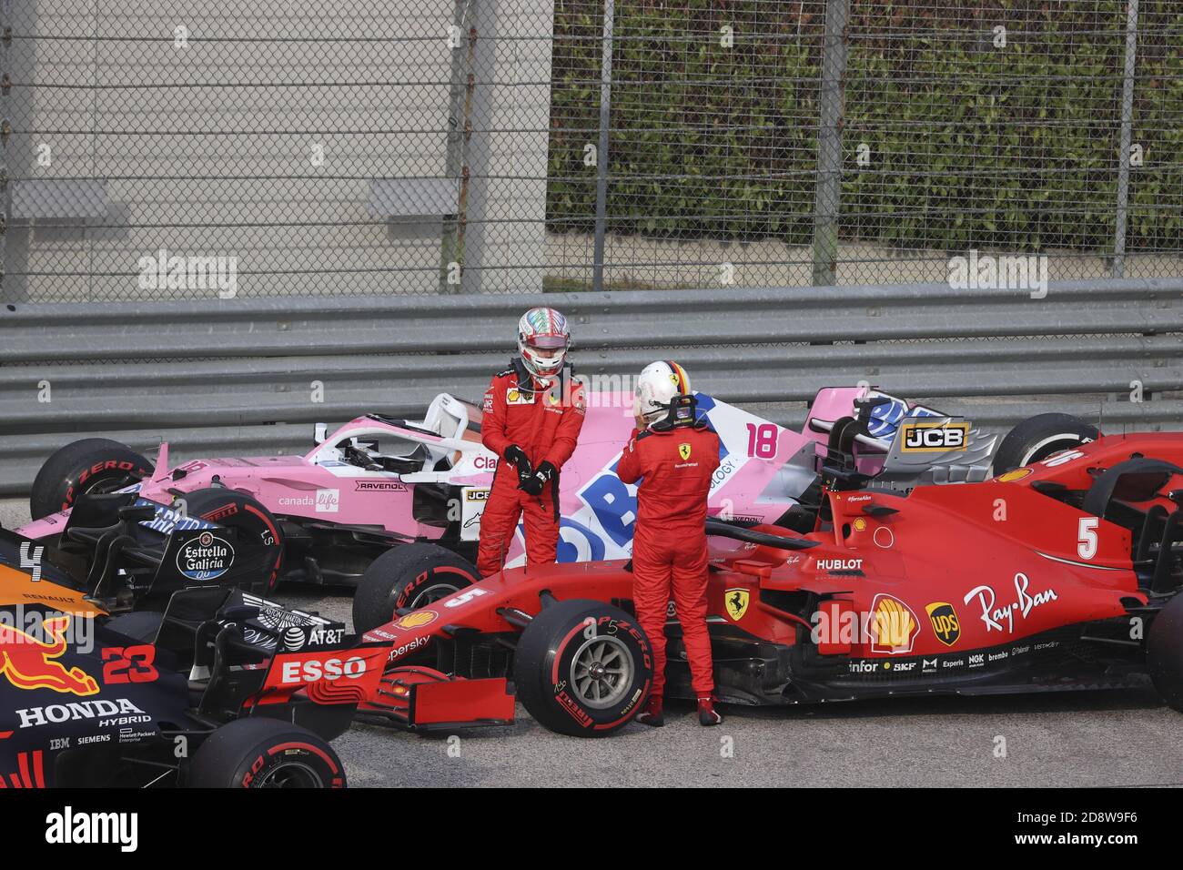 Imola, Italien. November 2020. LECLERC Charles (mco), Scuderia Ferrari SF1000, VETTEL Sebastian (ger), Scuderia Ferrari SF1000, Portrait während der Formel 1 Emirates Gran Premio Dell'emilia Romagna 2020, Emilia Romagna Grand Prix, vom 31. Oktober bis 1. November 2020 auf dem Autodromo Internazionale Enzo e Dino Ferrari, in Imola, Italien - Foto DPPI Kredit: Lm/DPPI/Dppi/Alamy Live News Stockfoto