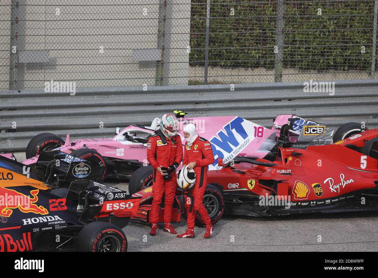 Imola, Italien. November 2020. LECLERC Charles (mco), Scuderia Ferrari SF1000, VETTEL Sebastian (ger), Scuderia Ferrari SF1000, Portrait während der Formel 1 Emirates Gran Premio Dell'emilia Romagna 2020, Emilia Romagna Grand Prix, vom 31. Oktober bis 1. November 2020 auf dem Autodromo Internazionale Enzo e Dino Ferrari, in Imola, Italien - Foto DPPI Kredit: Lm/DPPI/Dppi/Alamy Live News Stockfoto