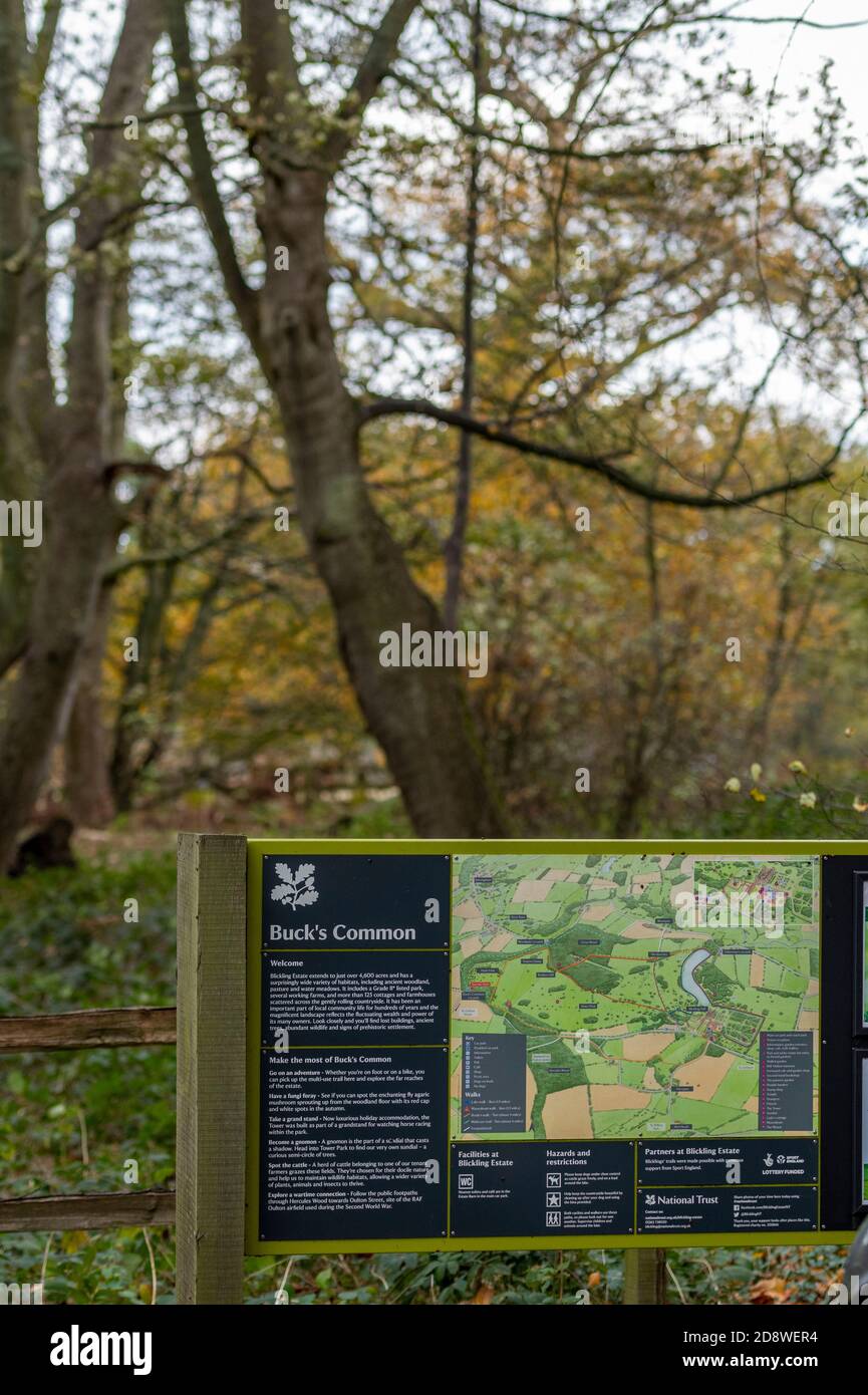 Ein Schild an einem Treuhandwald in norfolk Stockfoto