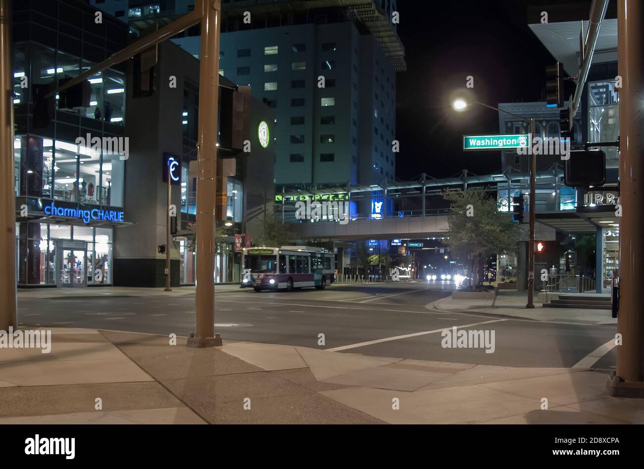 Downtown Phoenix, Arizona, USA bei Nacht Stockfoto