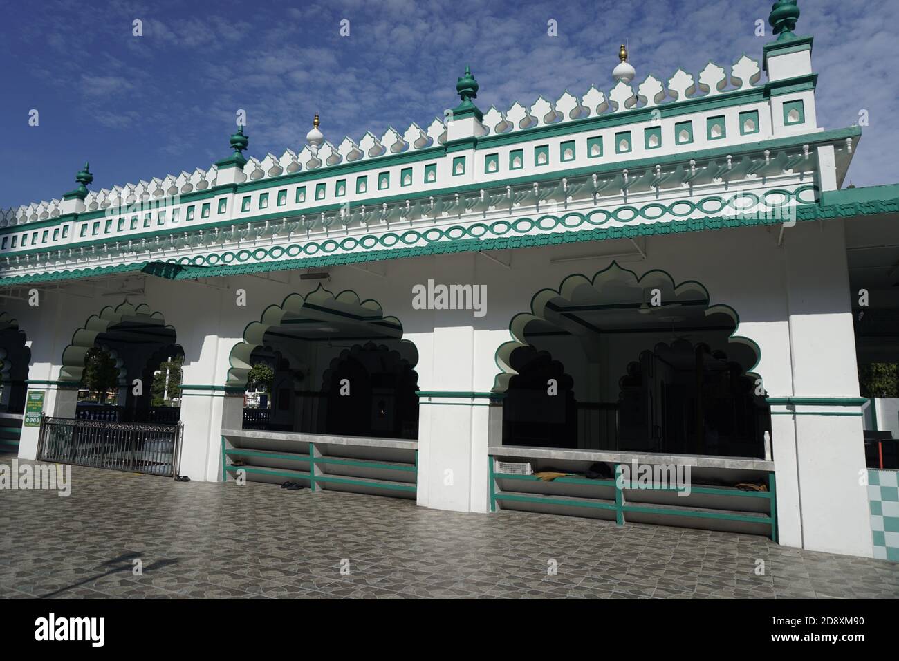 Moghul-Stil Architektur Motiv der muslimischen indischen Moschee in Ipoh, Malaysia Stockfoto