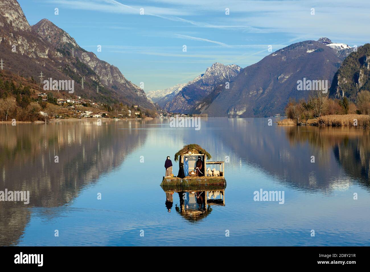 Idro (Bs), Italien, Panorama des Idrosees Stockfoto