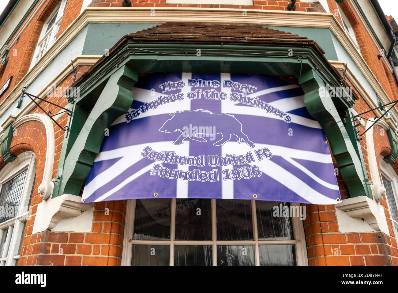 Das Blue Boar Pub in Southend on Sea, Essex, Großbritannien, ist der Geburtsort der Fußballmannschaft von Southend United. Gegründet 1906. Shrimper. Alarmmeldung Stockfoto
