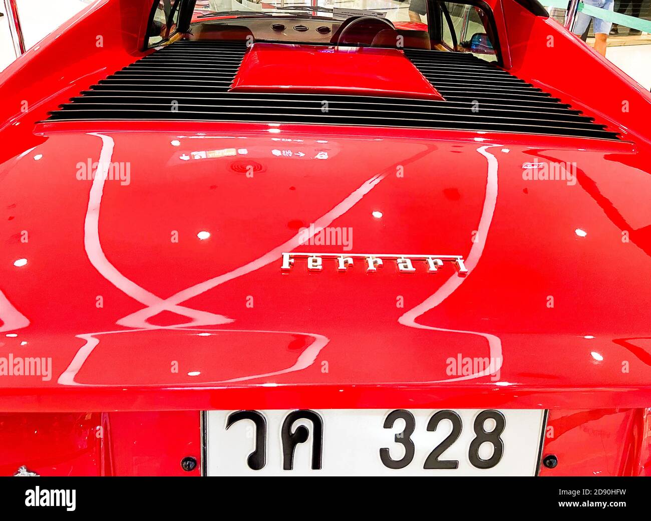 Rückansicht des roten Fahrzeugs wurde in Italien hergestellt Stockfoto