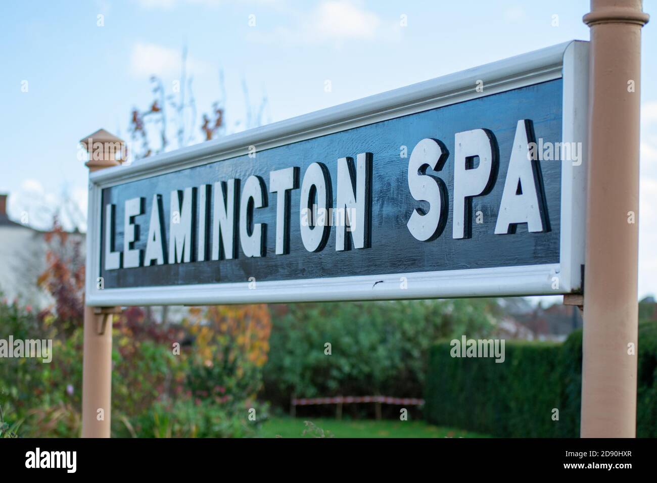 Leamington Spa Schild am Bahnhof, Warwickshire Stockfoto