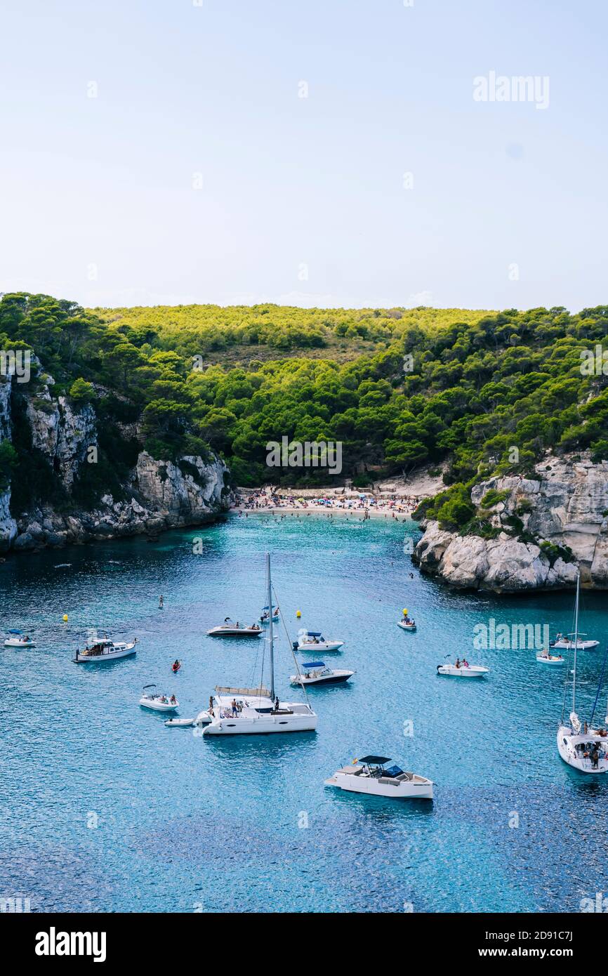 Panoramablick auf Cala Macarelleta, Menorca Spanien. Stockfoto