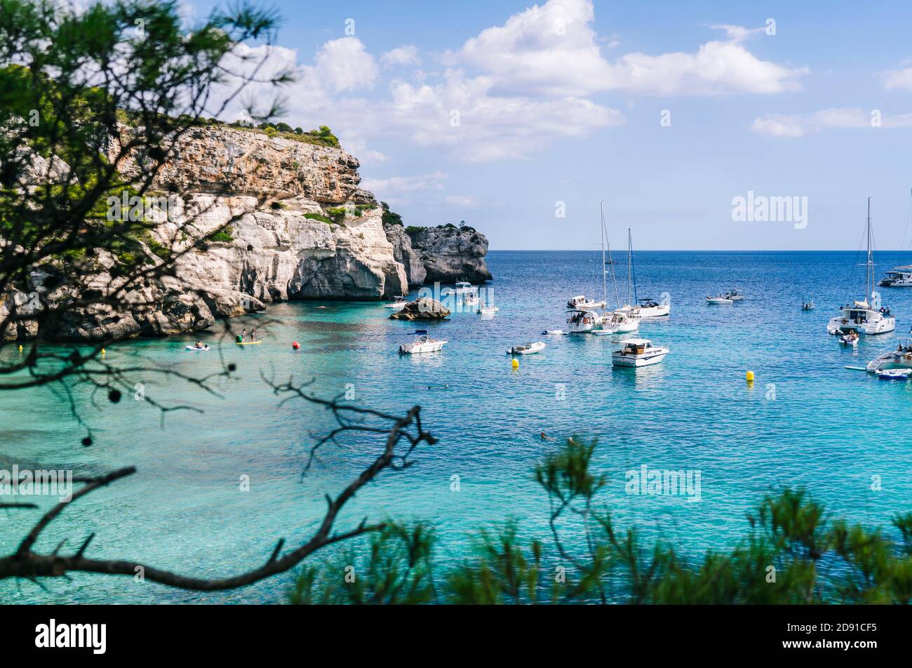 Panoramablick auf Cala Macarelleta, Menorca Spanien. Stockfoto