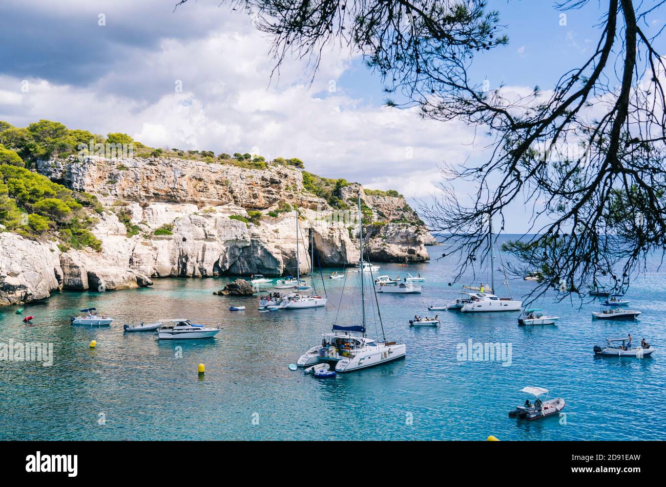 Panoramablick auf Cala Macarelleta, Menorca Spanien. Stockfoto