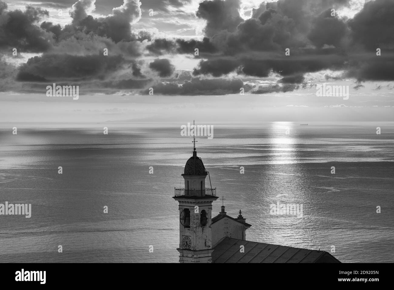 Santa Giulia di Centaura, kleines Dorf auf dem Hügel hinter dem Golf von Tigullio, Provinz Genua, Ligurien, Italien Stockfoto