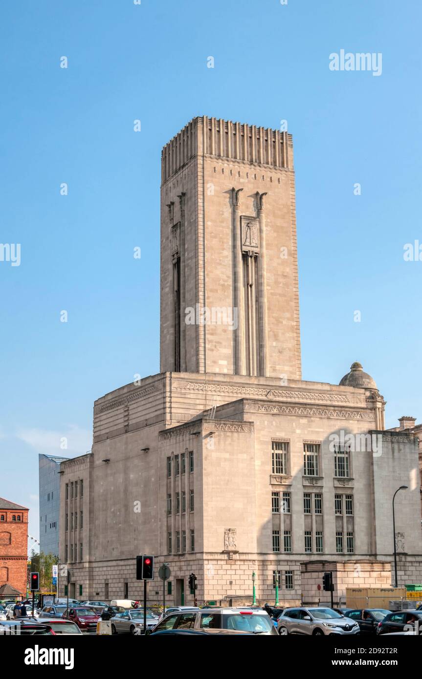 George's Dock Building in Liverpool. Gebaut für Belüftung des Mersey Tunnels. Stockfoto