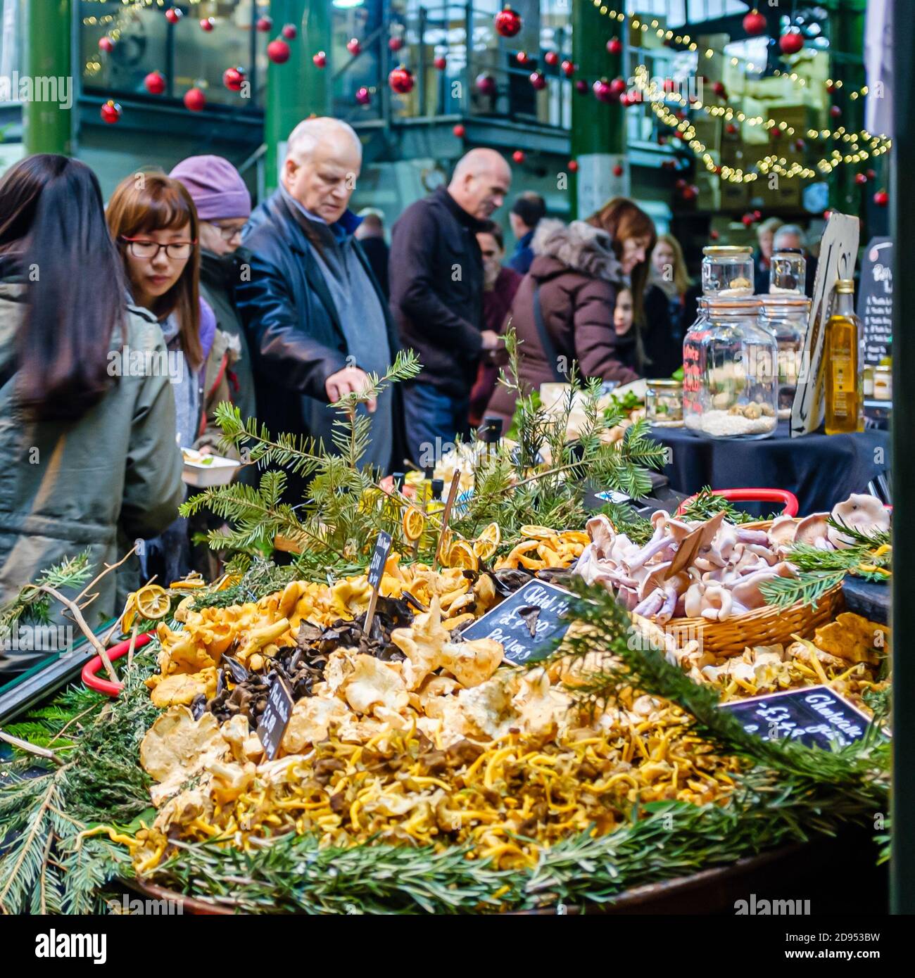 London, UK, 7. Dezember 2013: Borough Market Stockfoto