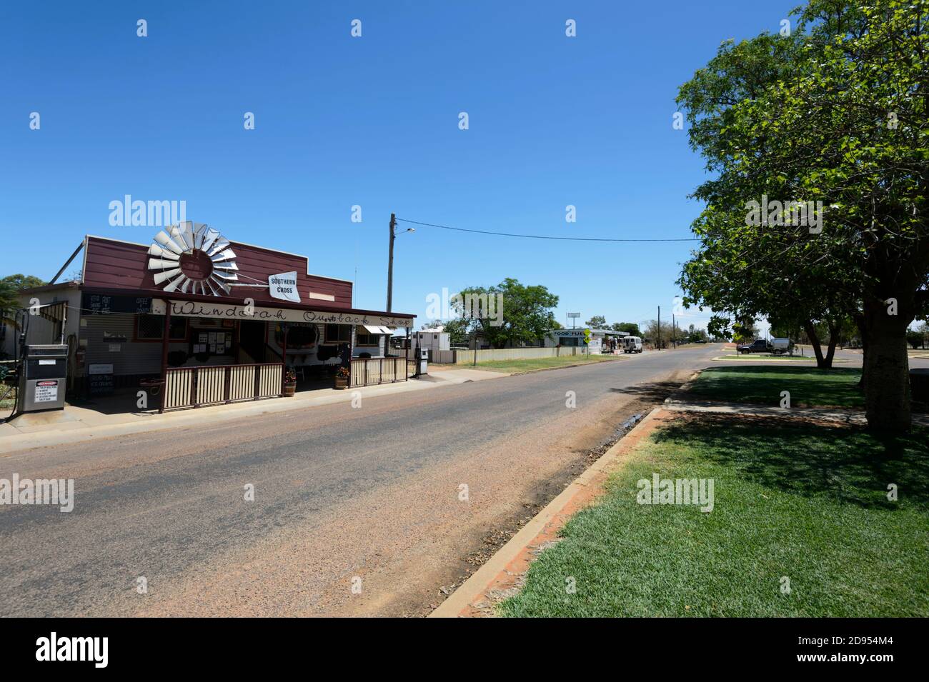 Windorah Hauptstraße, eine verschlafene abgelegene Outback-Stadt, Queensland, QLD, Australien Stockfoto
