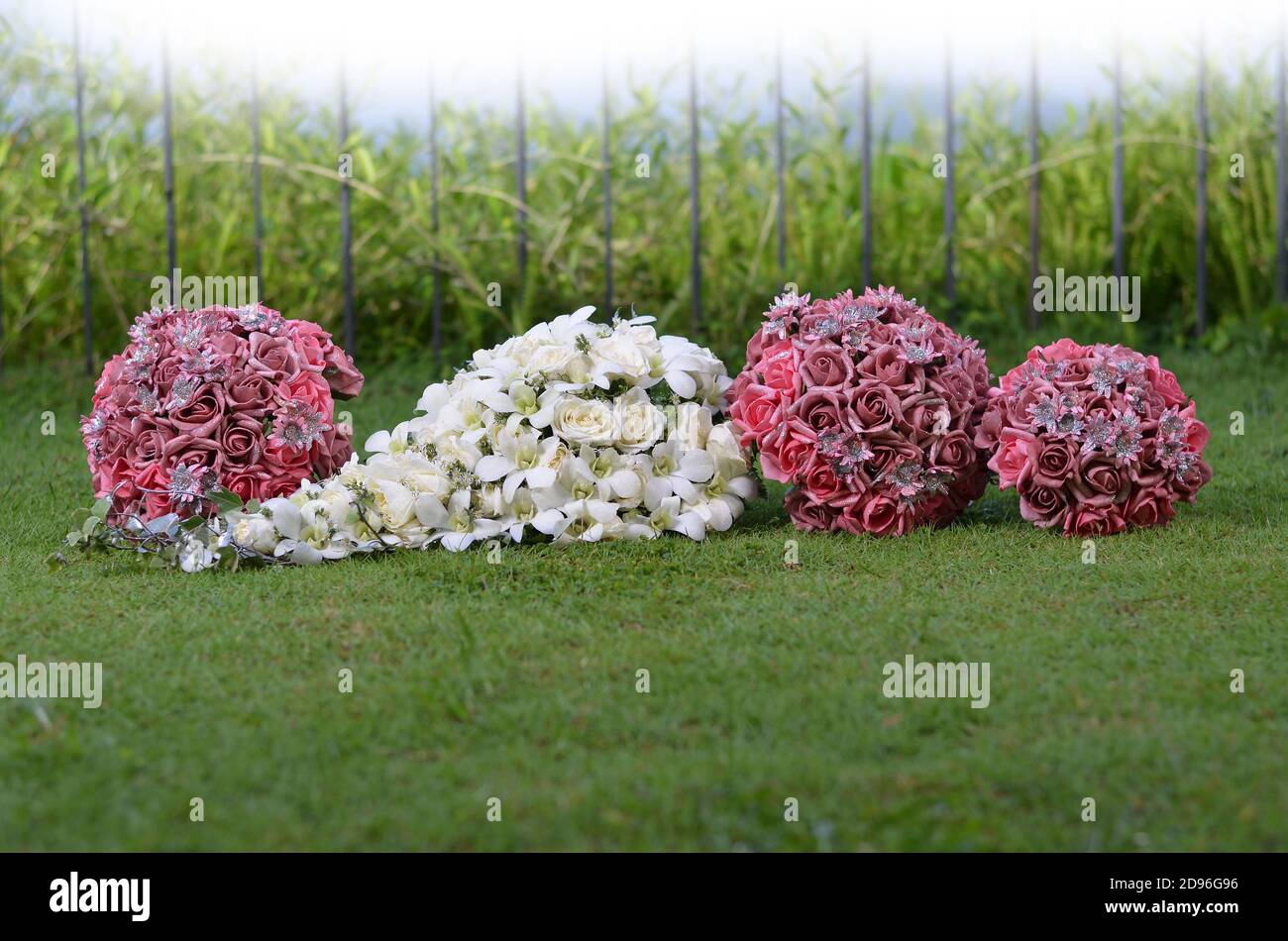 Bouquet-Set Mit Naturleine Stockfoto