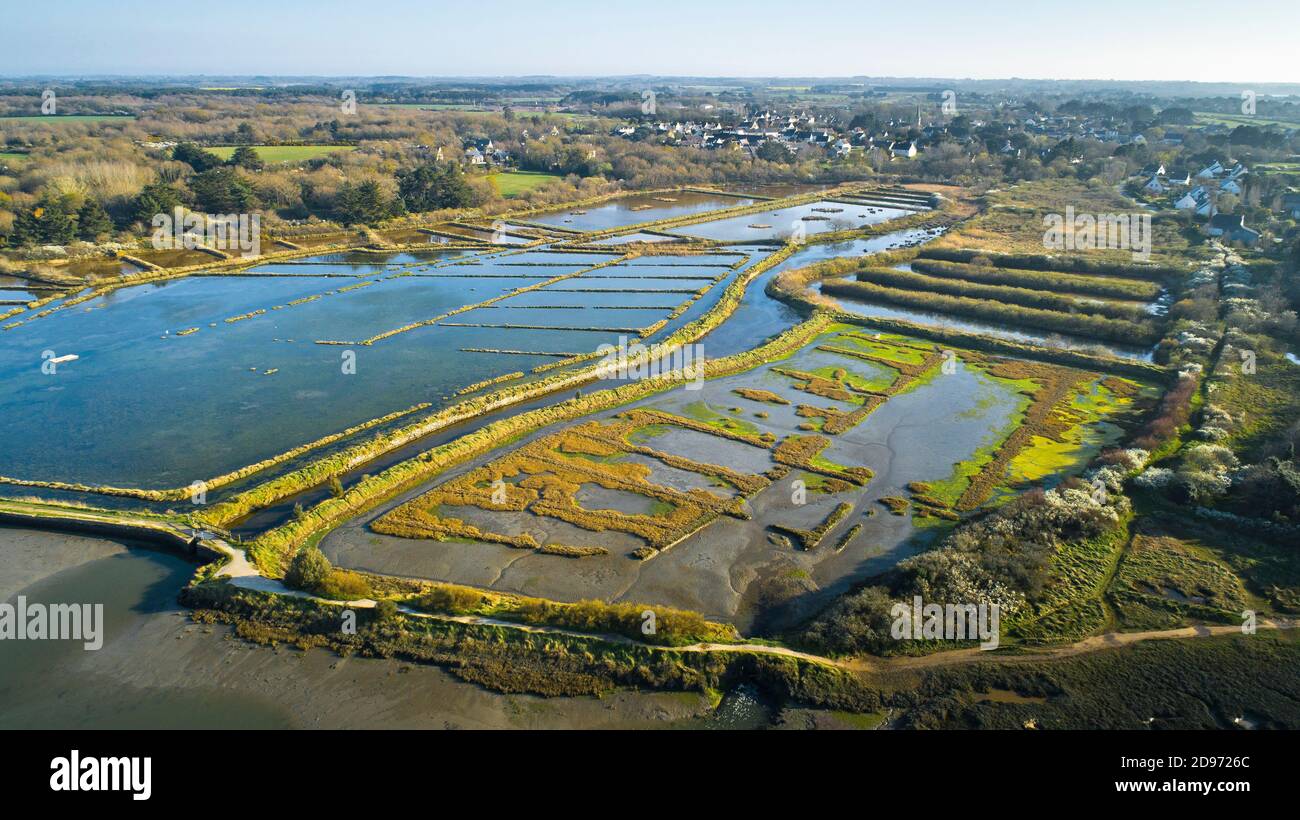 Le Hezo (Bretagne, Nordwestfrankreich): Luftaufnahme von ehemaligen Salzwiesen Stockfoto