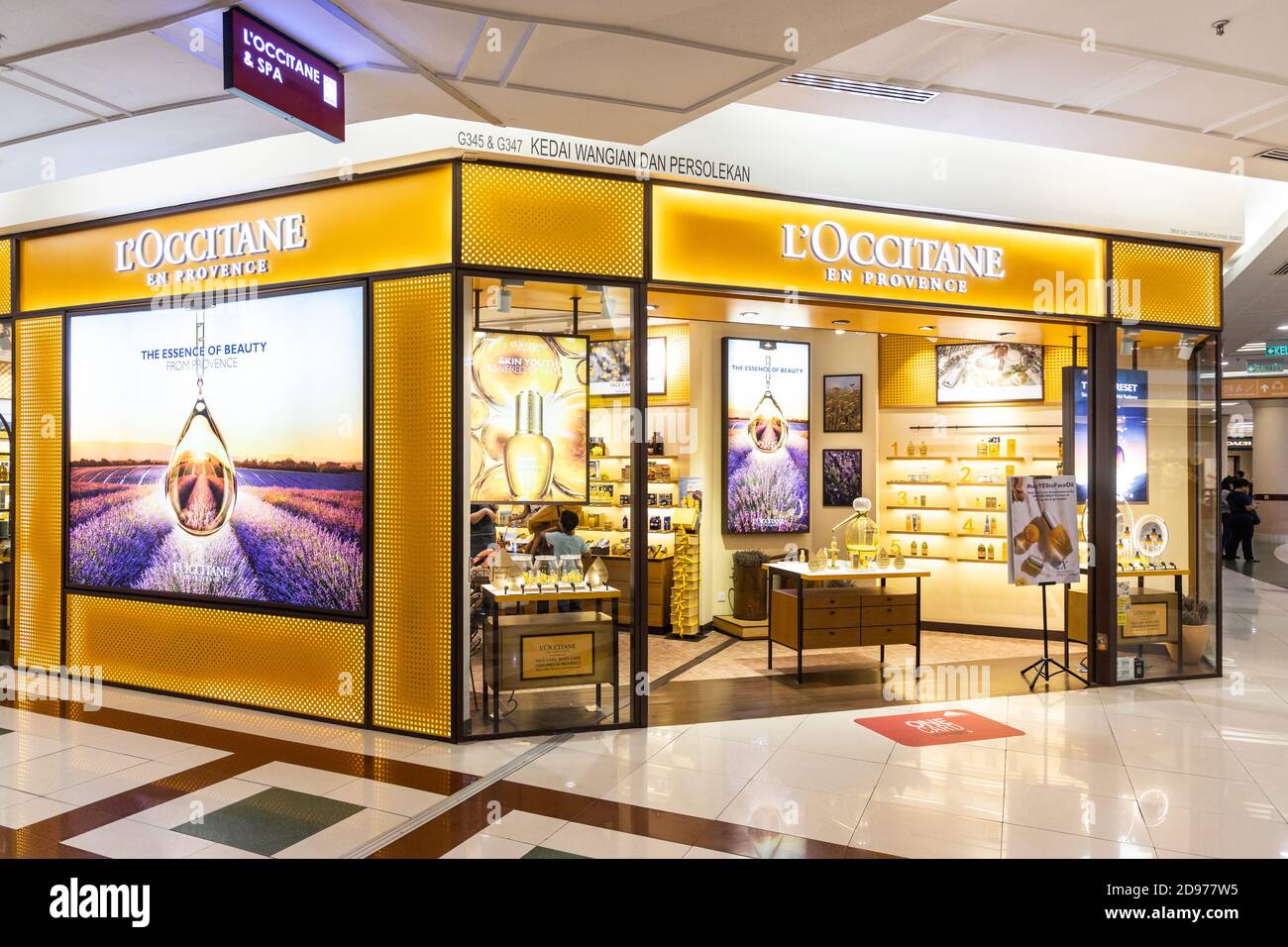 Loccitane ist ein internationaler Einzelhändler für Körper, Gesicht, Düfte und Home-Produkte mit Sitz in Manosque, Frankreich. Stockfoto