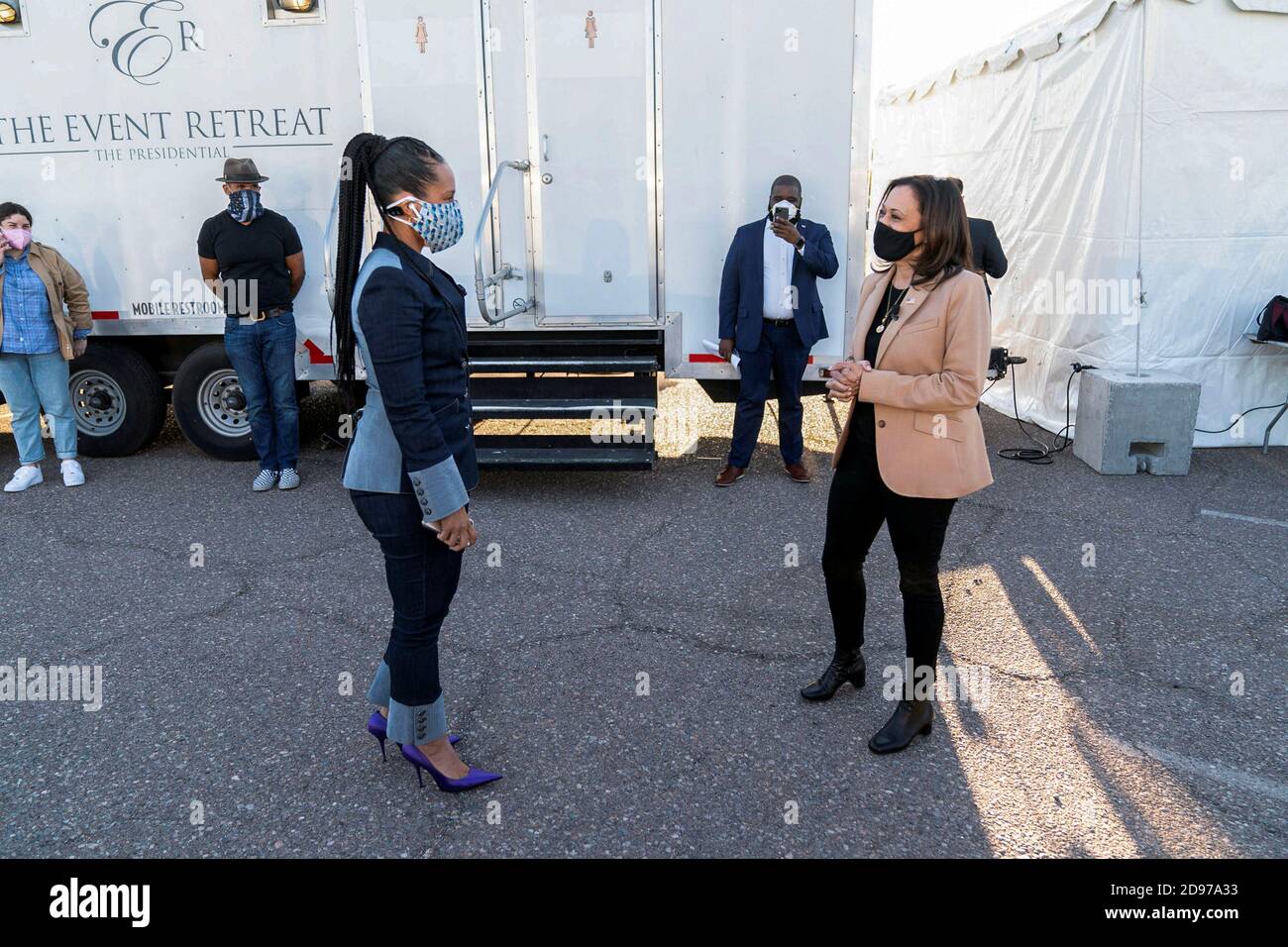 PHEONIX, ARIZONA, USA - 28. Oktober 2020 - Kamala Harris beim GOTV Event mit Alicia Keys - Phoenix, AZ, USA - Foto: Geopix/Lawrence Jackson/Biden f Stockfoto