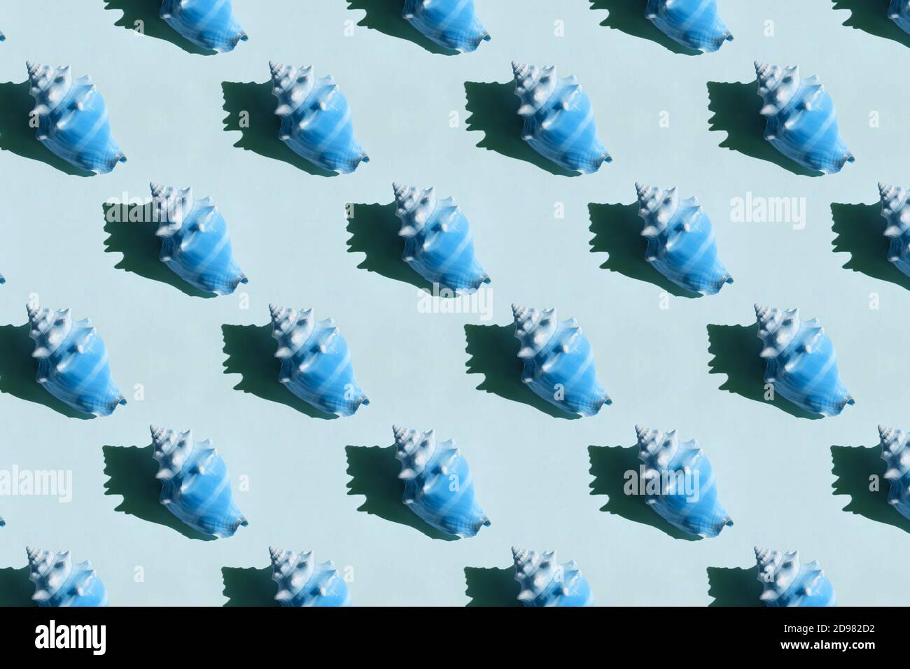 Muschel Muster auf blauem Hintergrund. Stockfoto