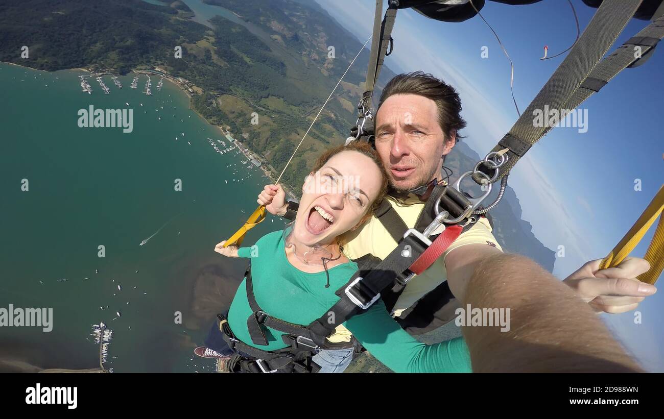 Sky Diving Tandem Selbstporträt Stockfoto