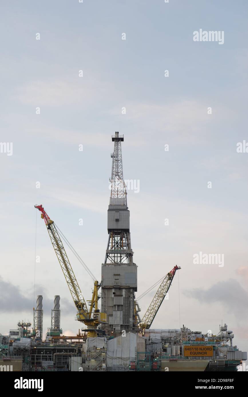 Equinor / Statoil Plattform Njord Block 6407/10 in Kvaerner Stord Leirvik Werft, Norwegen / Norge / Noreg Stockfoto