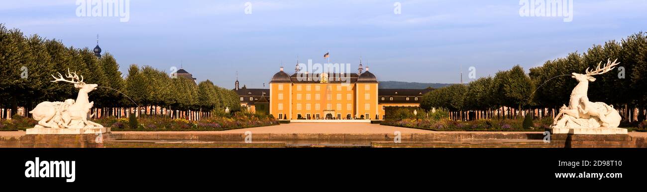 Schlossgärten und Schloss Schwetzingen, 18. Jahrhundert, Schwetzingen, Baden-Württemberg, Deutschland, Europa Stockfoto