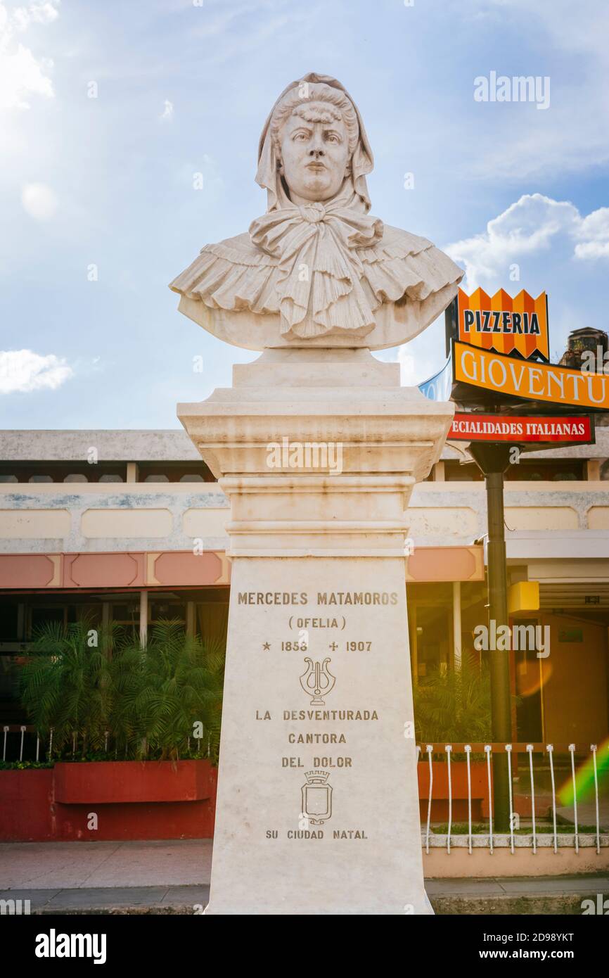 Monumente to Mercedes Matamoros, geboren in Cienfuegos, gilt als Pionier der weiblichen intimen Poesie und prominent in der lateinamerikanischen Moderne. Er s Stockfoto