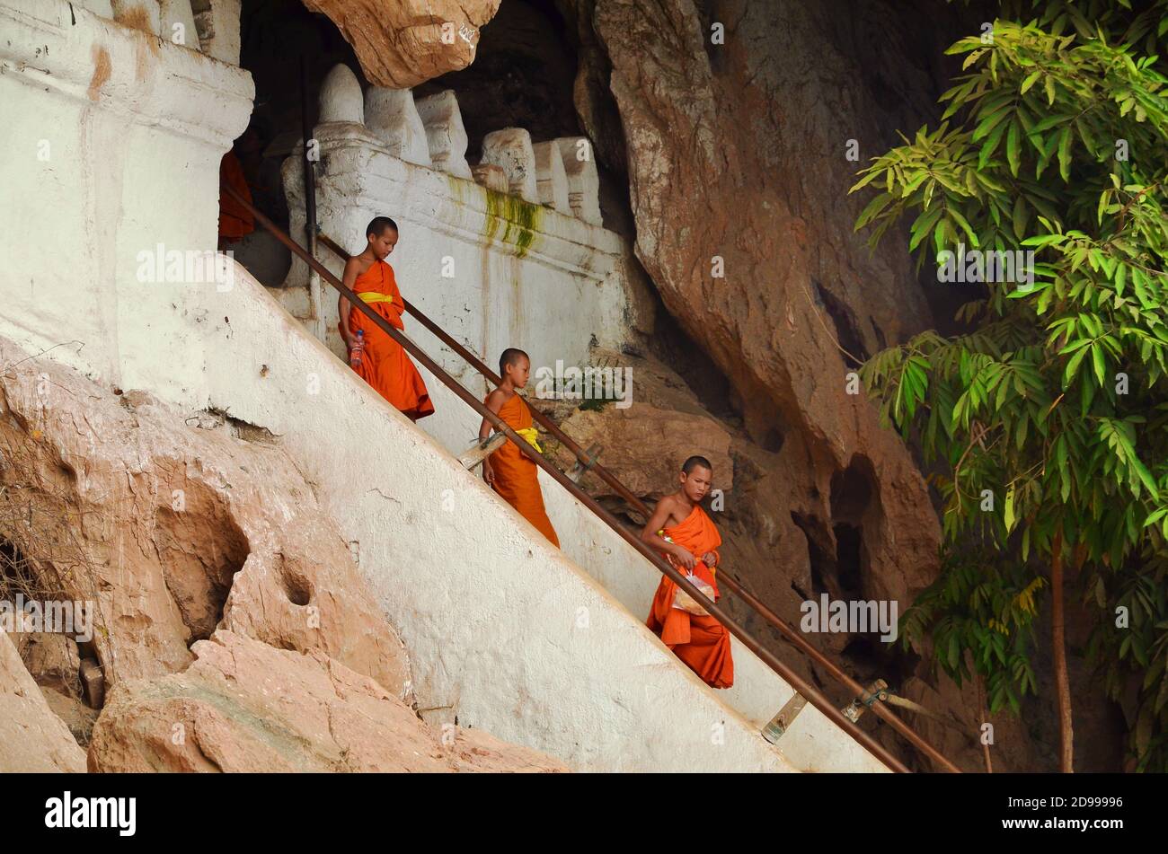 Hunderte von Buddha Statuen in Höhlen von Pak Ou, Luang Prabang in Laos. Stockfoto