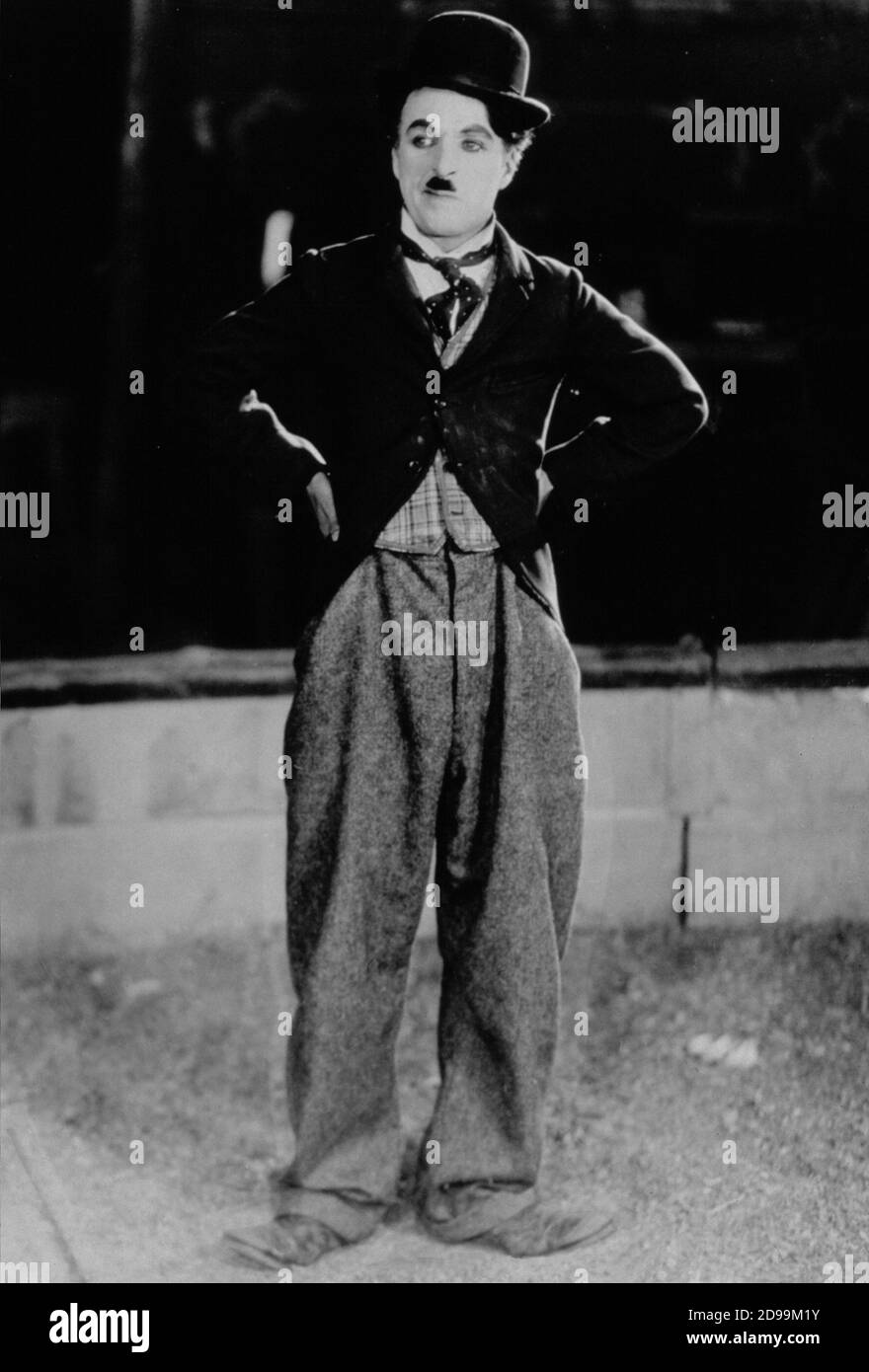 CHARLES CHAPLIN als Charlot im ZIRKUS ( 1928 - Il circo ) - Kino muto - Stummfilm - Baffi - Schnurrbärte ---- Archivio GBB Stockfoto