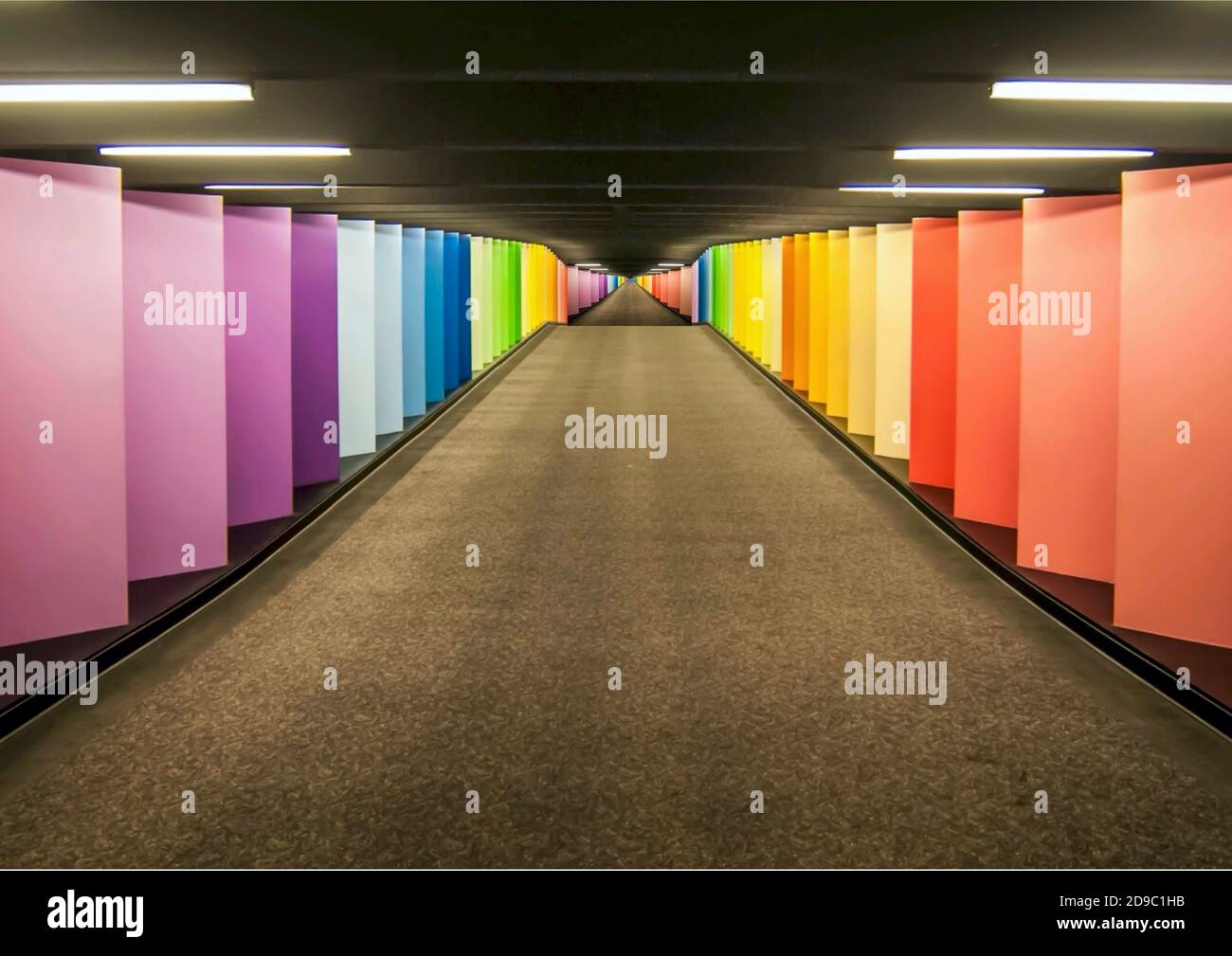 Regenbogen.Korridor Stockfoto