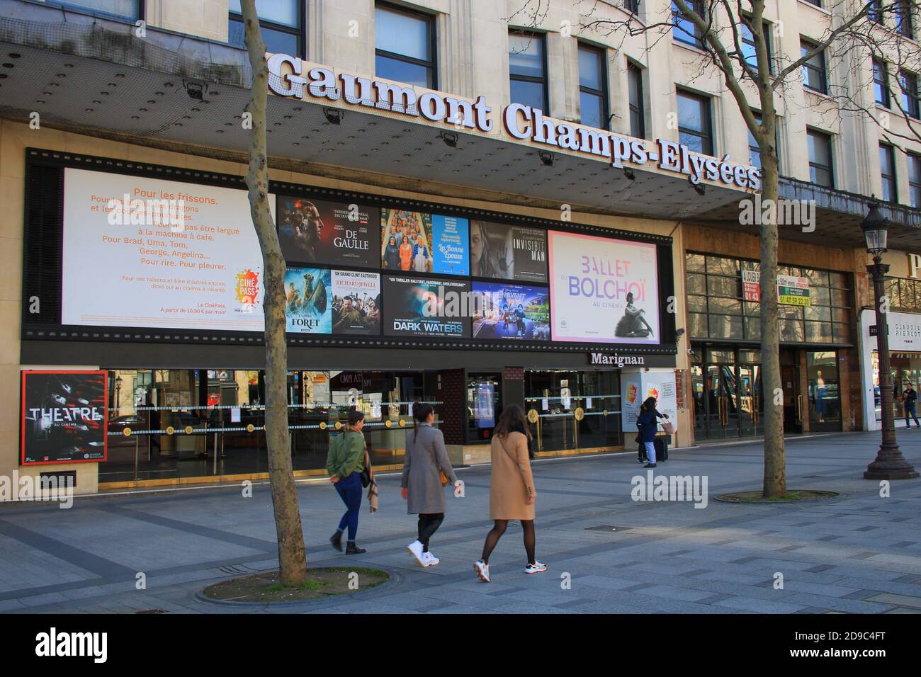 Paris, Frankreich. März 15. 2020. Filmvorführraum. Wegen des Coronavirus zur Eindämmung geschlossen. Berühmter Ort des Kinos. Stockfoto