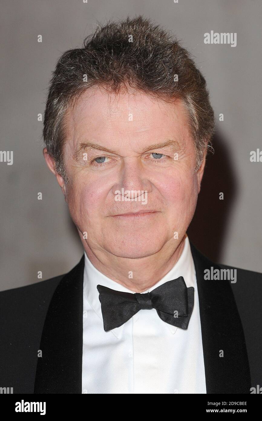 John Madden nimmt an den 55. BFI London Film Festival Awards im LSO St Lukes in London Teil. 26. Oktober 2011 © Paul Treadway Stockfoto